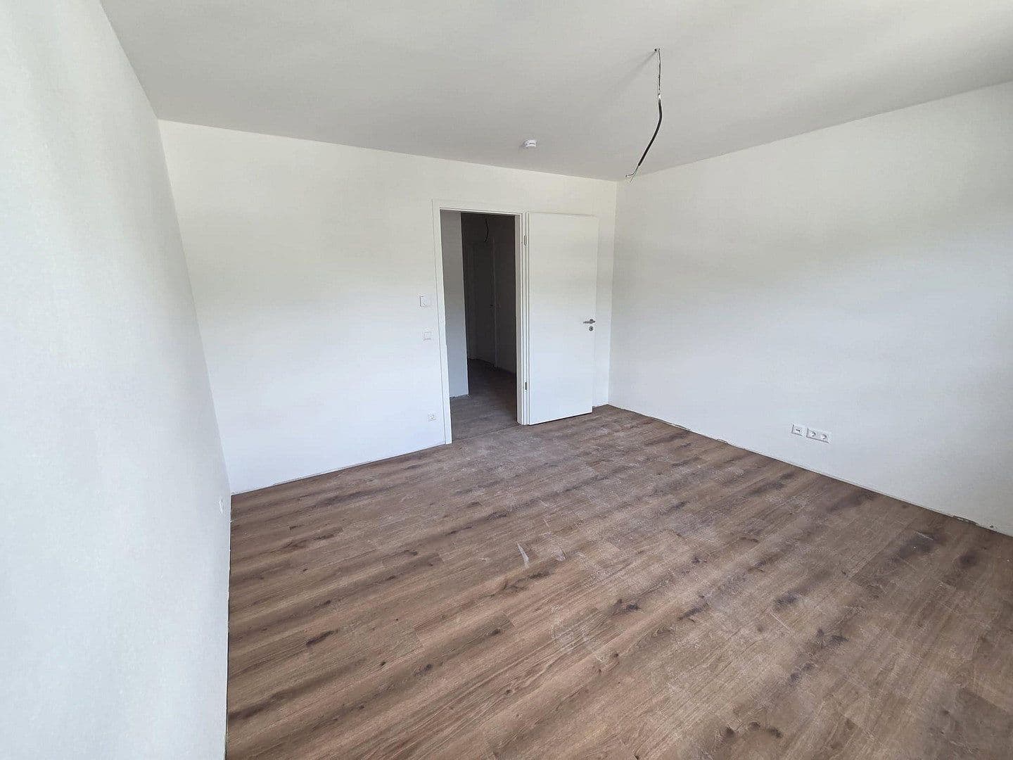 Prenájom bytu 4-izbový 131 m², Maintal, Hesensko Prenájom bytu 4-izbový 131 m², Maintal, Hesensko