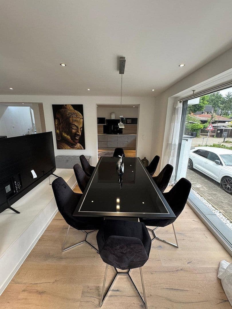 Predaj domu 280 m², pozemok 294 m², Darmstadt, Hesensko Predaj domu 280 m², pozemok 294 m², Darmstadt, Hesensko