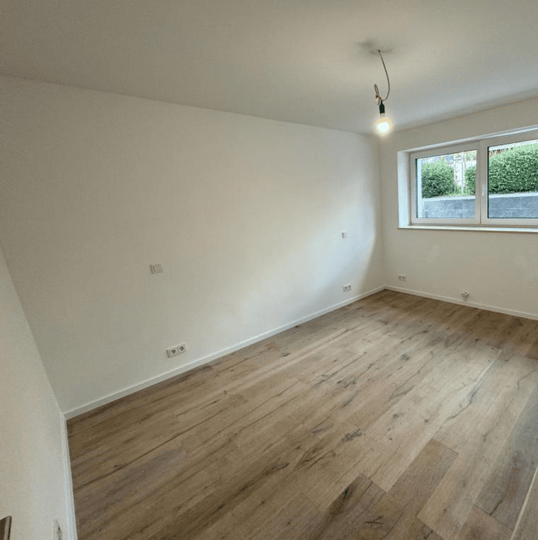 Predaj domu 280 m², pozemok 294 m², Darmstadt, Hesensko Predaj domu 280 m², pozemok 294 m², Darmstadt, Hesensko