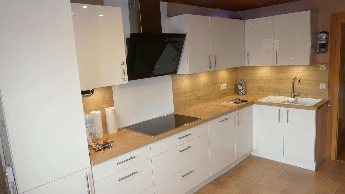 Predaj bytu 2-izbový 61 m², Hauptstr. 17, Eurasburg, Bavorsko Predaj bytu 2-izbový 61 m², Hauptstr. 17, Eurasburg, Bavorsko