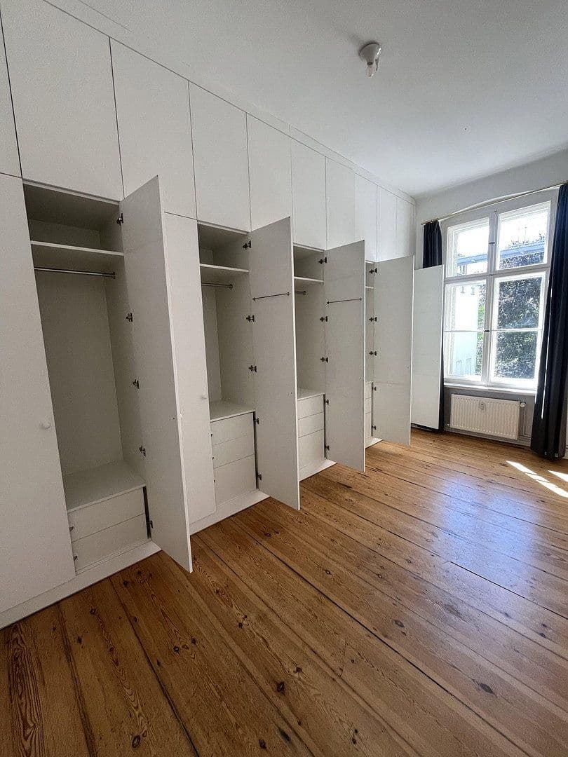 Predaj bytu 5-izbový 189 m², Großbeerenstr. 24, Berlin, Berlín Predaj bytu 5-izbový 189 m², Großbeerenstr. 24, Berlin, Berlín