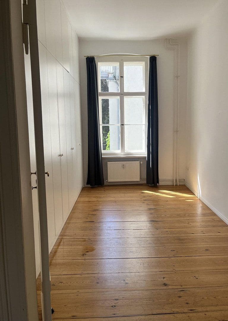 Predaj bytu 5-izbový 189 m², Großbeerenstr. 24, Berlin, Berlín Predaj bytu 5-izbový 189 m², Großbeerenstr. 24, Berlin, Berlín