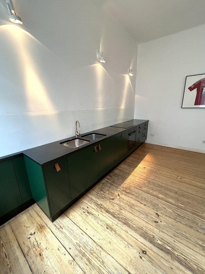 Predaj bytu 5-izbový 189 m², Großbeerenstr. 24, Berlin, Berlín Predaj bytu 5-izbový 189 m², Großbeerenstr. 24, Berlin, Berlín