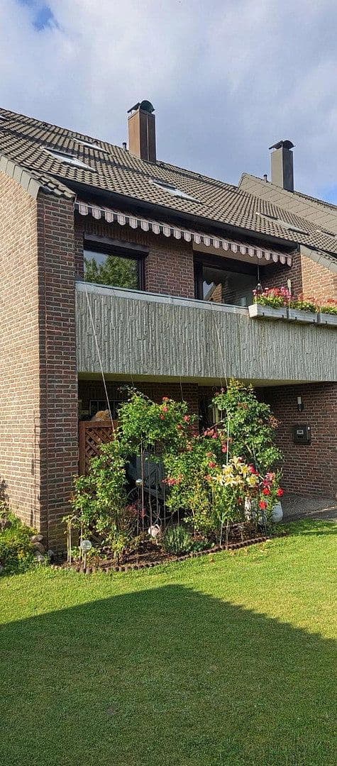 Predaj domu 119 m², pozemok 527 m², Wentorf bei Hamburg, Šlezvicko-Holštajnsko Predaj domu 119 m², pozemok 527 m², Wentorf bei Hamburg, Šlezvicko-Holštajnsko