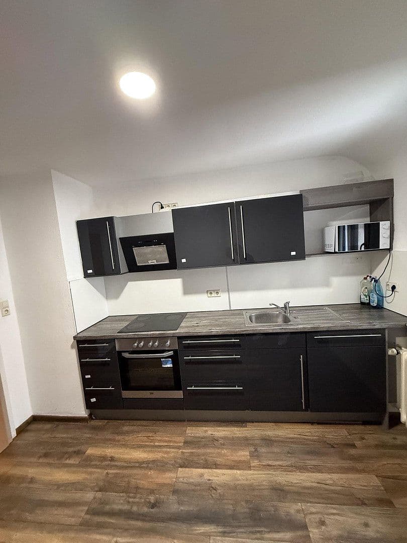 Prenájom bytu 19 m², Villingen-Schwenningen, Bádensko-Wurttembersko Prenájom bytu 19 m², Villingen-Schwenningen, Bádensko-Wurttembersko