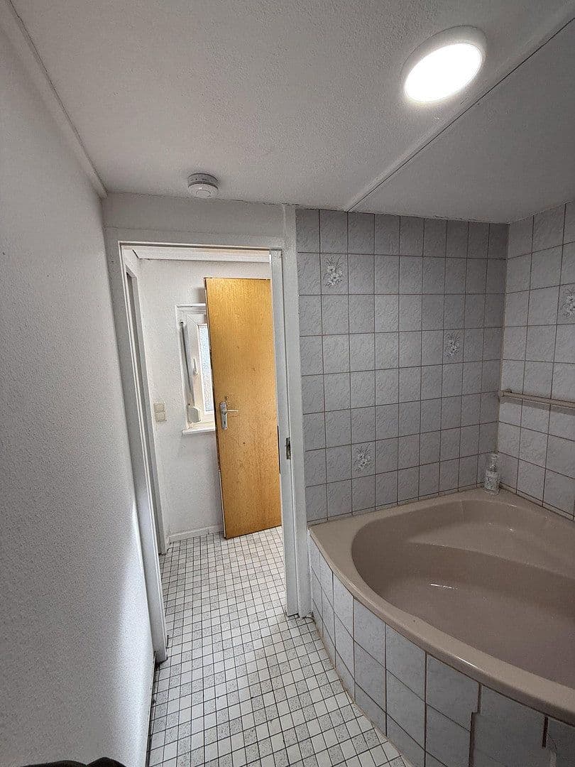 Prenájom bytu 19 m², Villingen-Schwenningen, Bádensko-Wurttembersko Prenájom bytu 19 m², Villingen-Schwenningen, Bádensko-Wurttembersko