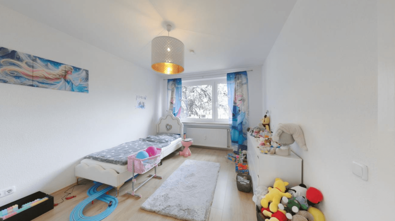 Prenájom bytu 2-izbový 72 m², Sebastiansweg 12, Düsseldorf, Severné Porýnie - Westfálsko Prenájom bytu 2-izbový 72 m², Sebastiansweg 12, Düsseldorf, Severné Porýnie - Westfálsko