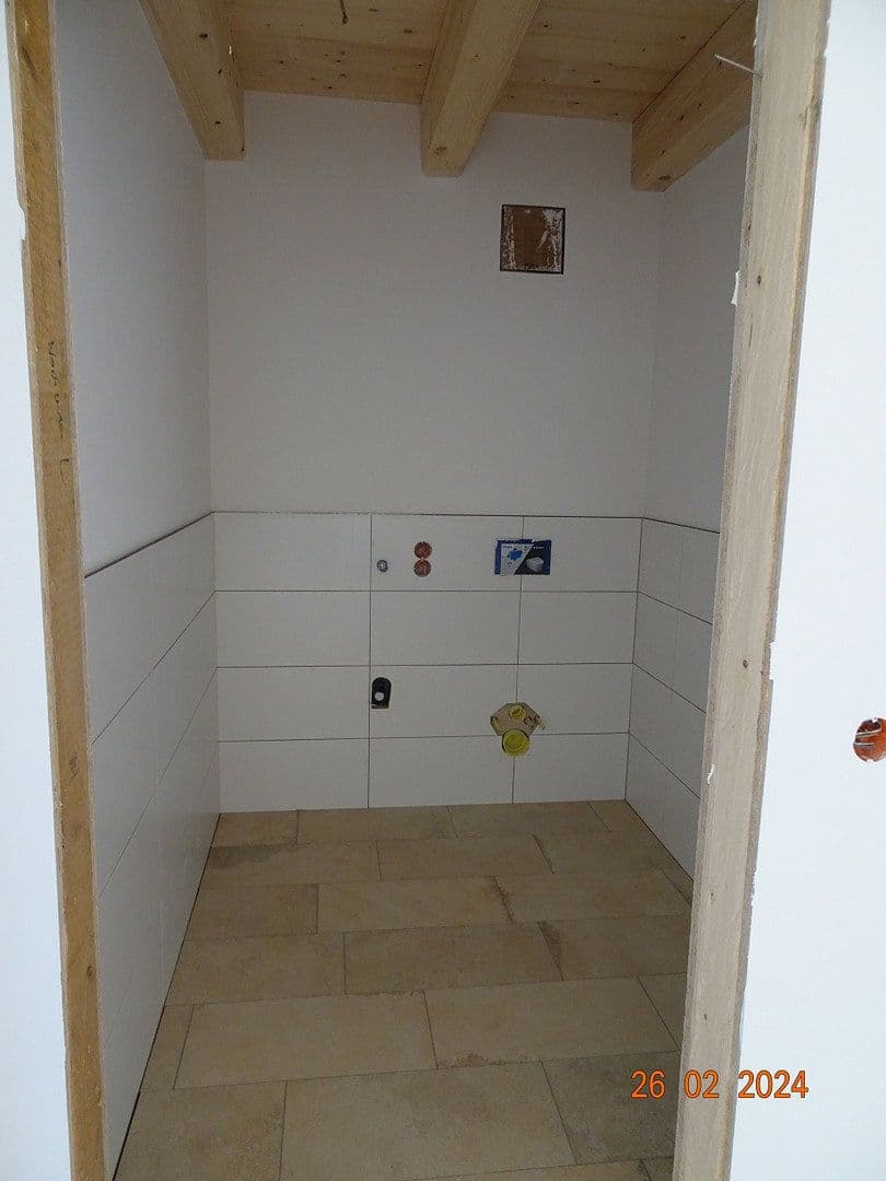Prenájom bytu 4-izbový 105 m², Nettelkofen 24 e, Grafing bei München, Bavorsko Prenájom bytu 4-izbový 105 m², Nettelkofen 24 e, Grafing bei München, Bavorsko