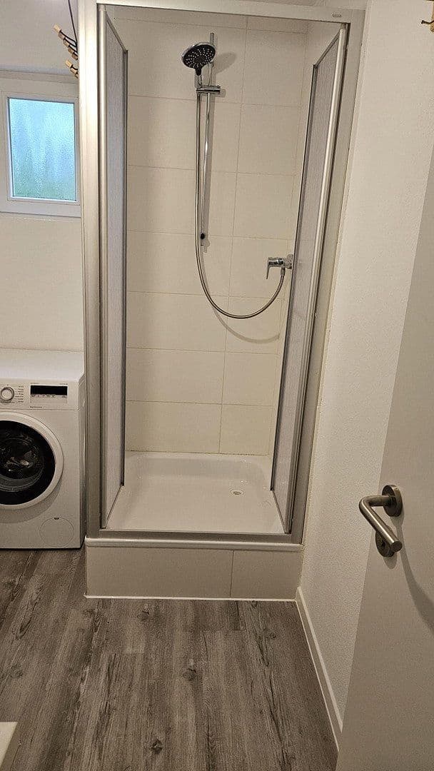 Prenájom bytu 3-izbový 60 m², Eutighofer Straße 22, Schwäbisch Gmünd, Bádensko-Wurttembersko Prenájom bytu 3-izbový 60 m², Eutighofer Straße 22, Schwäbisch Gmünd, Bádensko-Wurttembersko
