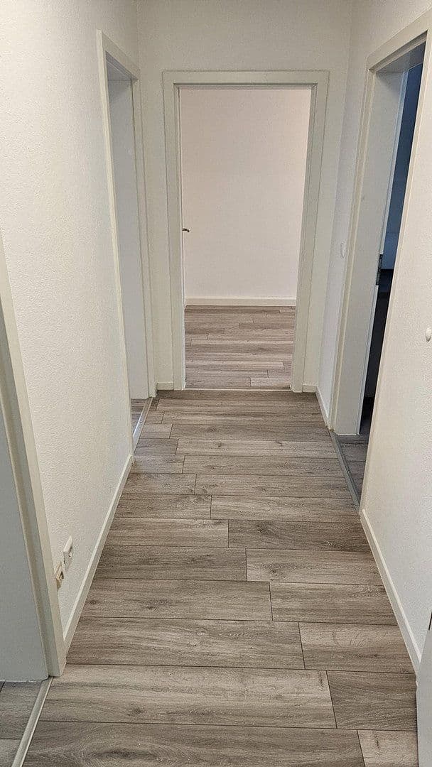 Prenájom bytu 3-izbový 60 m², Eutighofer Straße 22, Schwäbisch Gmünd, Bádensko-Wurttembersko Prenájom bytu 3-izbový 60 m², Eutighofer Straße 22, Schwäbisch Gmünd, Bádensko-Wurttembersko