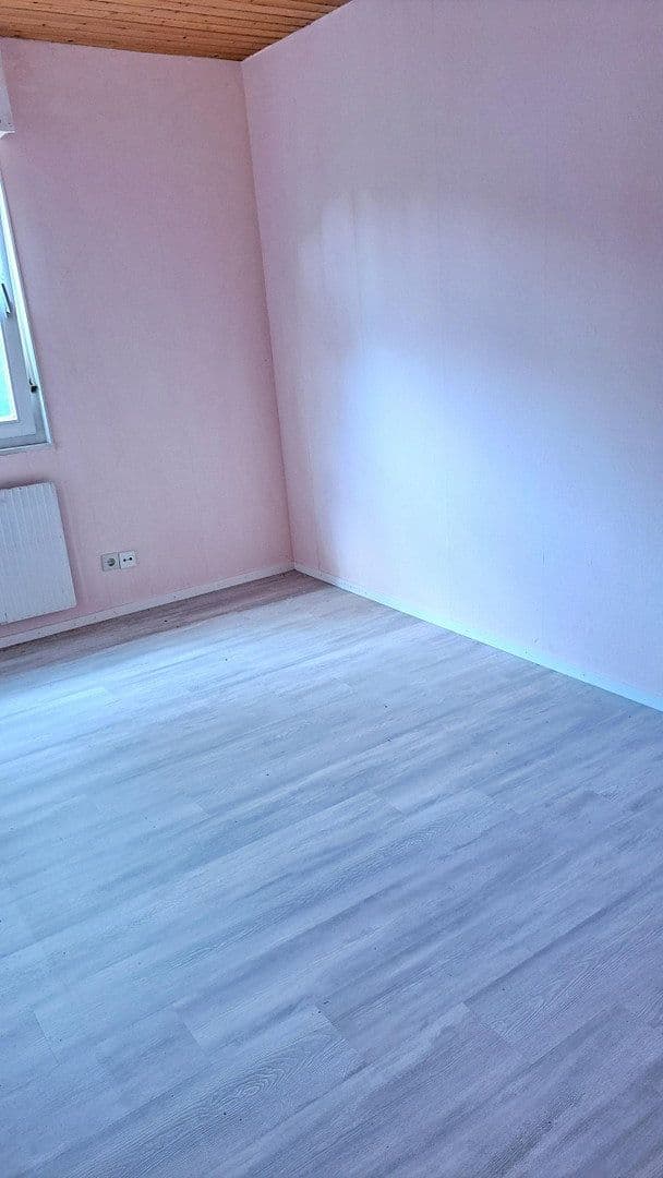 Predaj domu 120 m², pozemok 750 m², Siebenbachstrasse 19, Strotzbüsch, Porýnie-Falcko Predaj domu 120 m², pozemok 750 m², Siebenbachstrasse 19, Strotzbüsch, Porýnie-Falcko