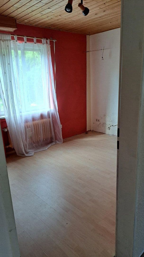Predaj domu 120 m², pozemok 750 m², Siebenbachstrasse 19, Strotzbüsch, Porýnie-Falcko Predaj domu 120 m², pozemok 750 m², Siebenbachstrasse 19, Strotzbüsch, Porýnie-Falcko