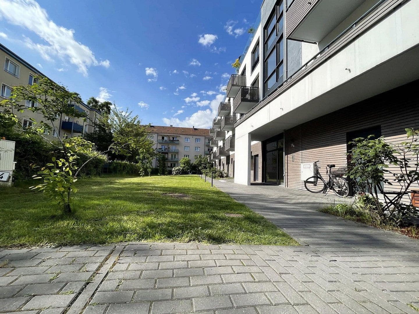 Prenájom bytu 1-izbový 47 m², Berlin, Berlín Prenájom bytu 1-izbový 47 m², Berlin, Berlín