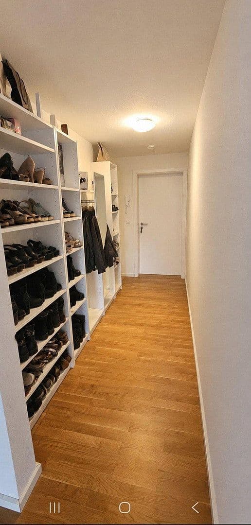 Prenájom bytu 2-izbový 69 m², Erdmannhausen, Bádensko-Wurttembersko Prenájom bytu 2-izbový 69 m², Erdmannhausen, Bádensko-Wurttembersko