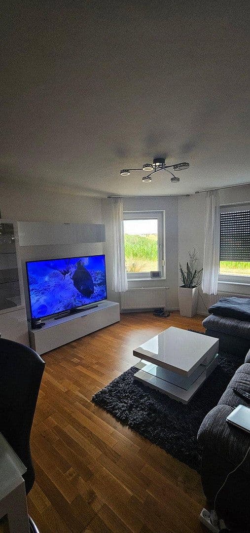 Prenájom bytu 2-izbový 69 m², Erdmannhausen, Bádensko-Wurttembersko Prenájom bytu 2-izbový 69 m², Erdmannhausen, Bádensko-Wurttembersko