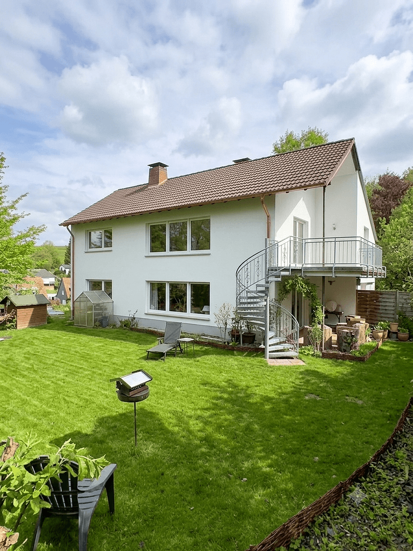 Predaj bytu 4-izbový 104 m², Bergisch Gladbach, Severné Porýnie - Westfálsko Predaj bytu 4-izbový 104 m², Bergisch Gladbach, Severné Porýnie - Westfálsko
