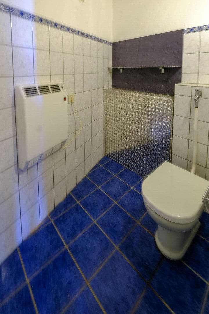 Prenájom nebytového priestoru 1.700 m², Daimlerstr. 31, Waldshut-Tiengen, Bádensko-Wurttembersko Prenájom nebytového priestoru 1.700 m², Daimlerstr. 31, Waldshut-Tiengen, Bádensko-Wurttembersko