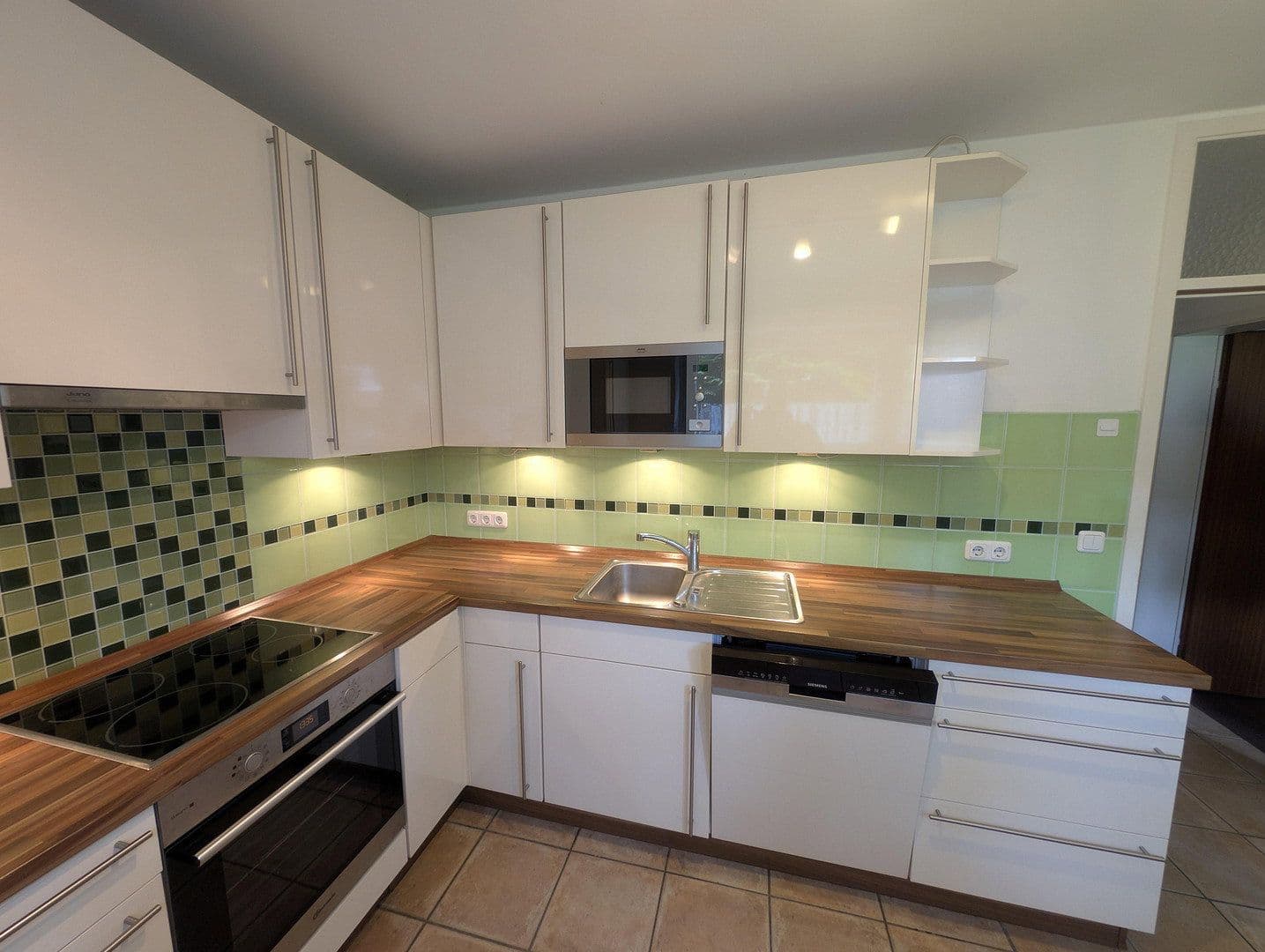 Predaj bytu 3-izbový 84 m², Glinde, Šlezvicko-Holštajnsko Predaj bytu 3-izbový 84 m², Glinde, Šlezvicko-Holštajnsko
