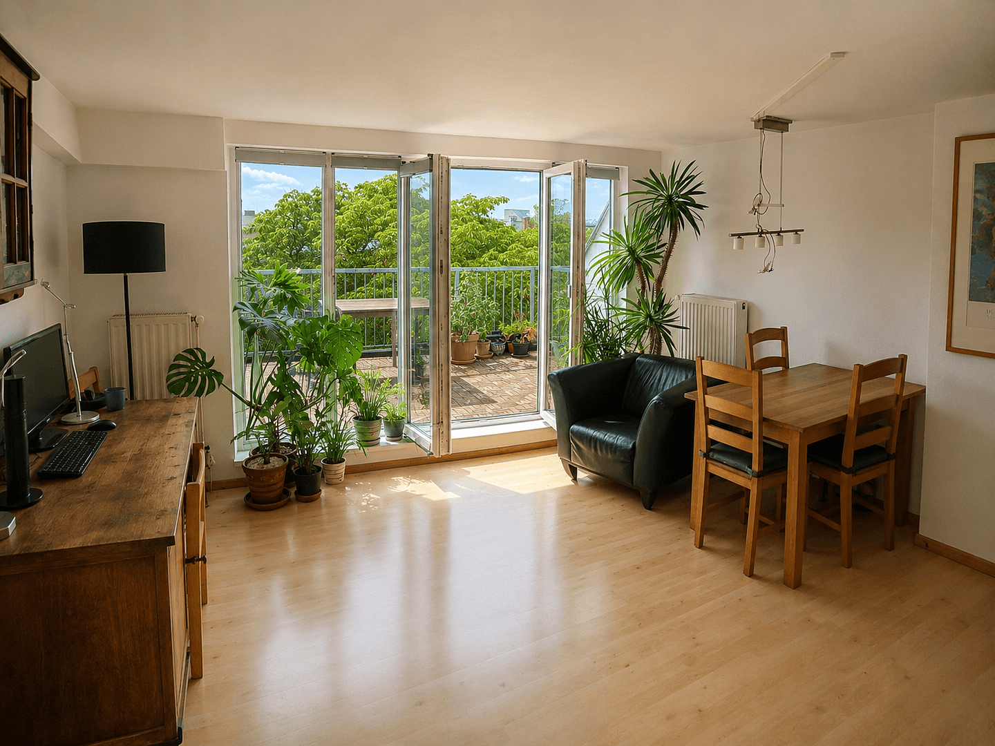 Predaj bytu 3-izbový 87 m², Berlin, Berlín Predaj bytu 3-izbový 87 m², Berlin, Berlín