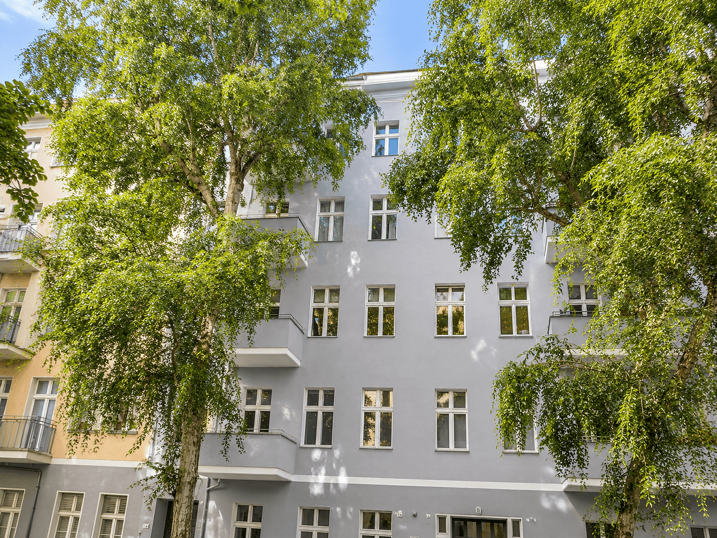 Predaj bytu 3-izbový 87 m², Berlin, Berlín Predaj bytu 3-izbový 87 m², Berlin, Berlín