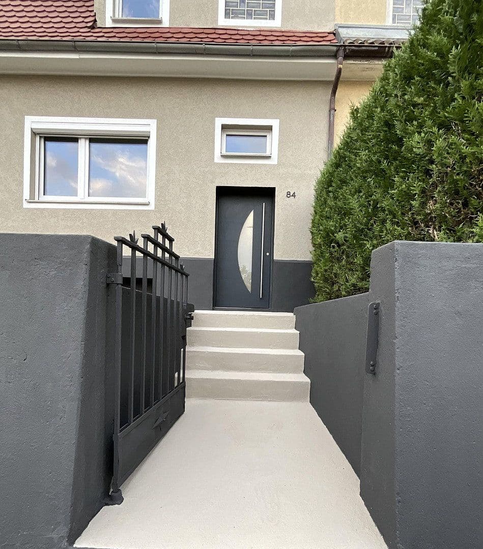Predaj domu 113 m², pozemok 229 m², Villingen-Schwenningen, Bádensko-Wurttembersko Predaj domu 113 m², pozemok 229 m², Villingen-Schwenningen, Bádensko-Wurttembersko