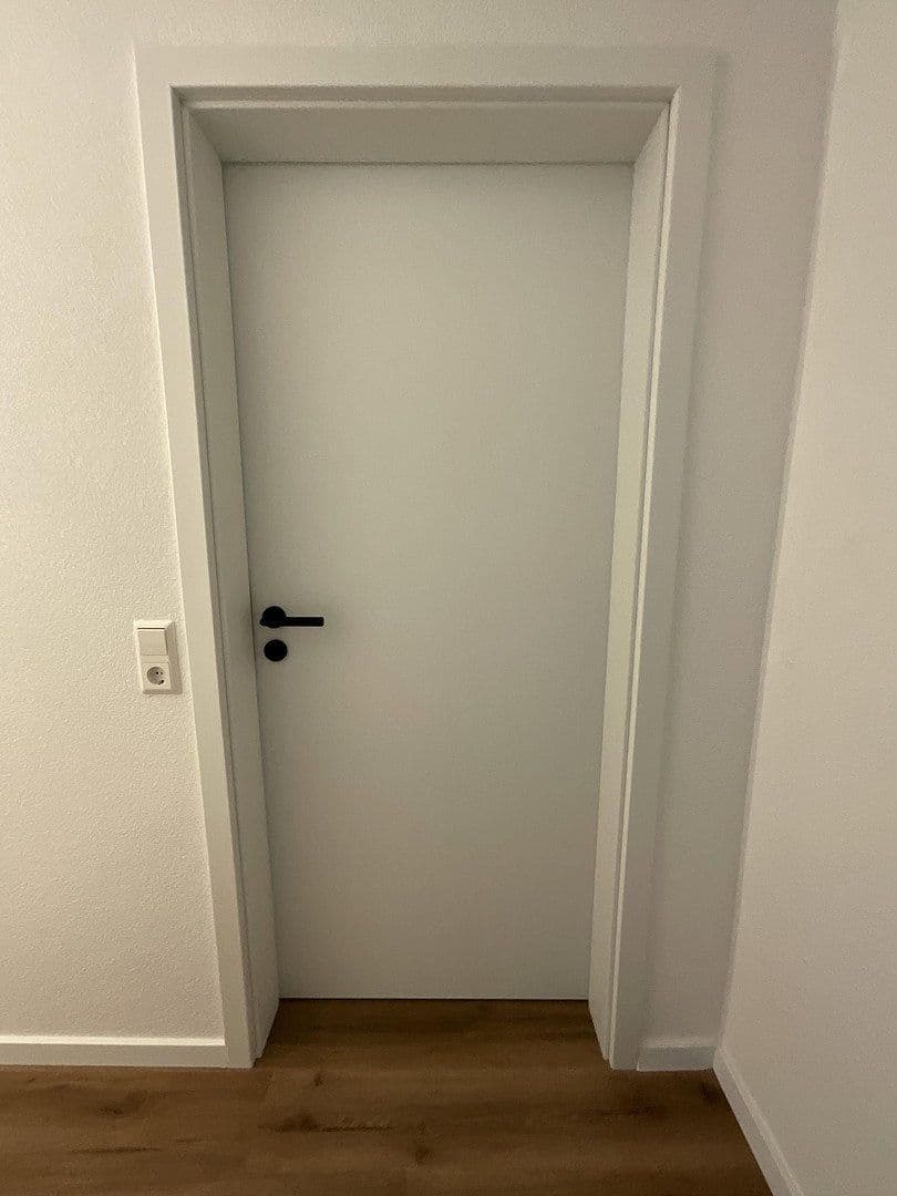 Predaj domu 113 m², pozemok 229 m², Villingen-Schwenningen, Bádensko-Wurttembersko Predaj domu 113 m², pozemok 229 m², Villingen-Schwenningen, Bádensko-Wurttembersko