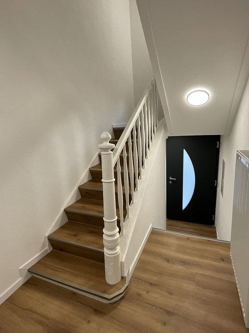 Predaj domu 113 m², pozemok 229 m², Villingen-Schwenningen, Bádensko-Wurttembersko Predaj domu 113 m², pozemok 229 m², Villingen-Schwenningen, Bádensko-Wurttembersko