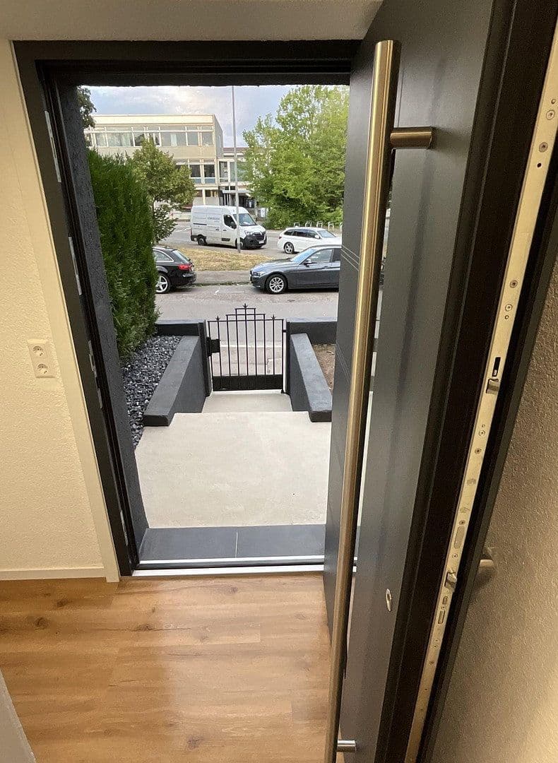 Predaj domu 113 m², pozemok 229 m², Villingen-Schwenningen, Bádensko-Wurttembersko Predaj domu 113 m², pozemok 229 m², Villingen-Schwenningen, Bádensko-Wurttembersko