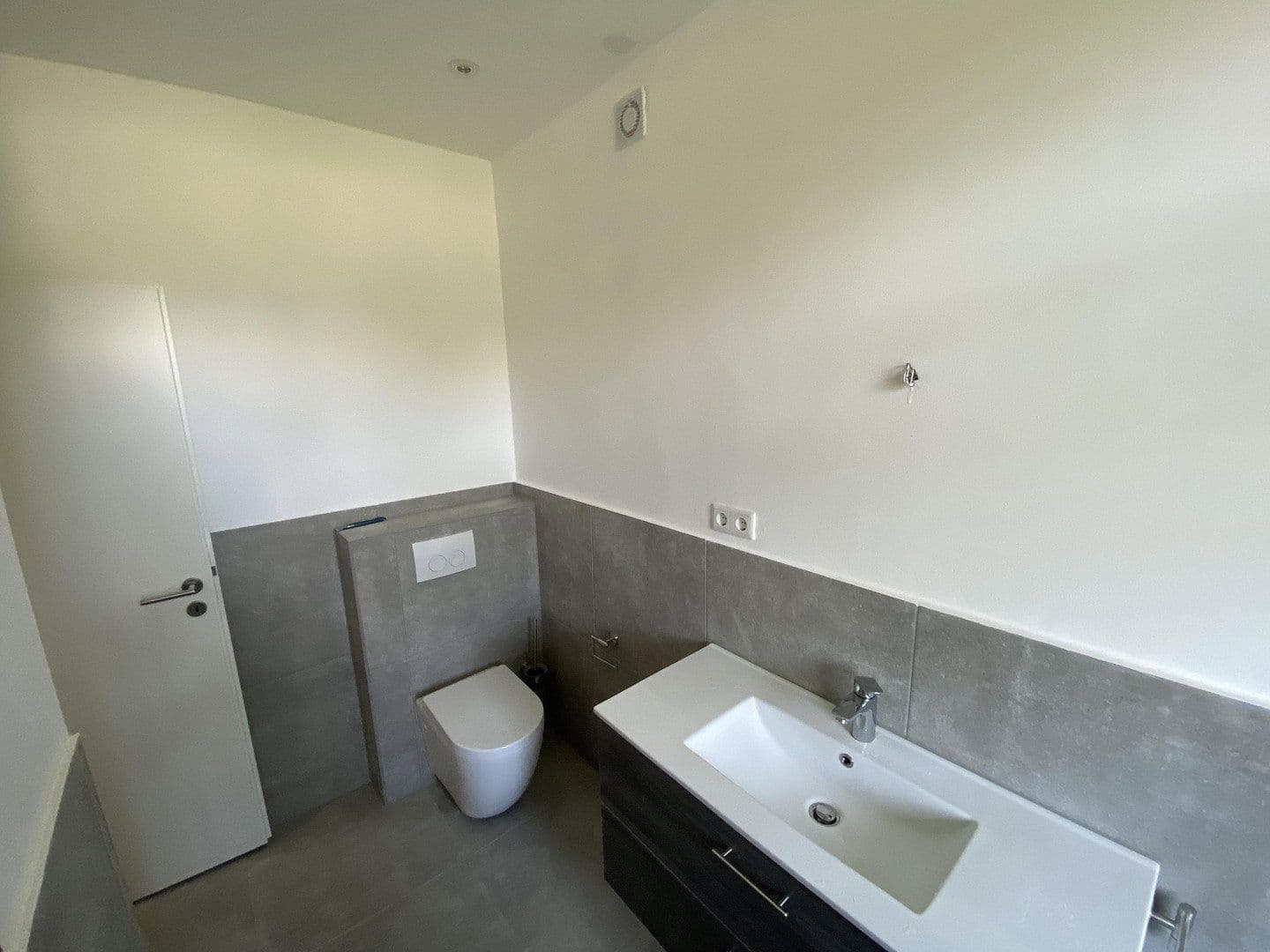 Prenájom bytu 3-izbový 60 m², Leunisstraße 2, Hildesheim, Dolné Sasko Prenájom bytu 3-izbový 60 m², Leunisstraße 2, Hildesheim, Dolné Sasko
