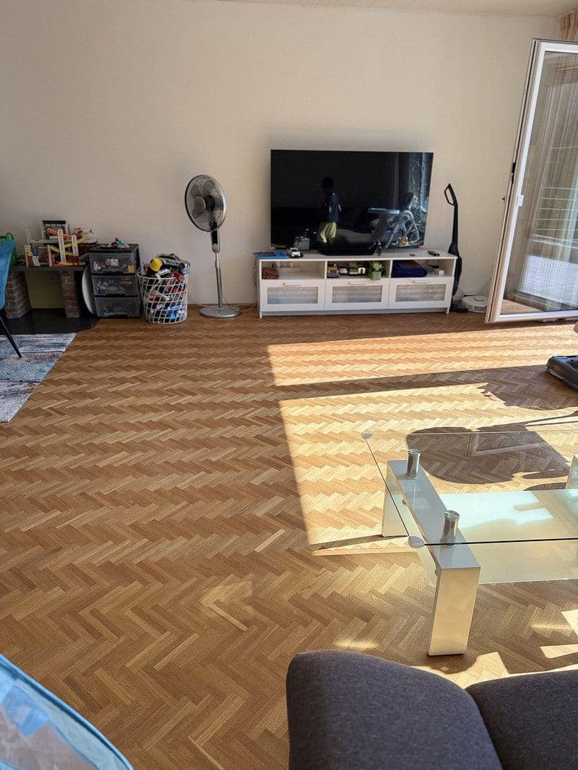 Prenájom domu 140 m², pozemok 218 m², Ratingen, Severné Porýnie - Westfálsko Prenájom domu 140 m², pozemok 218 m², Ratingen, Severné Porýnie - Westfálsko