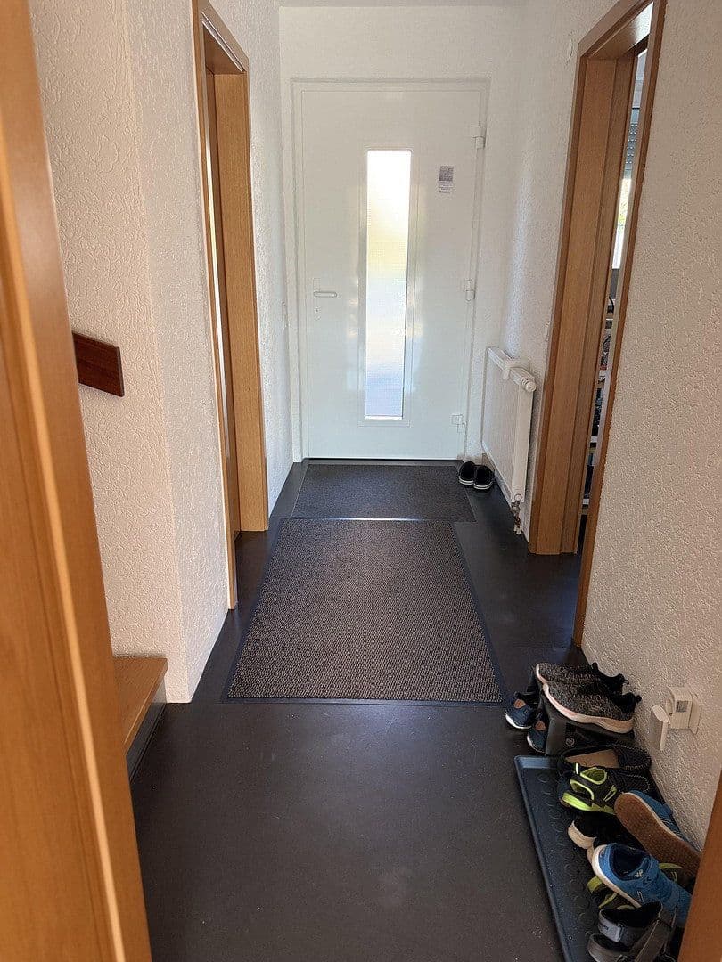 Prenájom domu 140 m², pozemok 218 m², Ratingen, Severné Porýnie - Westfálsko Prenájom domu 140 m², pozemok 218 m², Ratingen, Severné Porýnie - Westfálsko