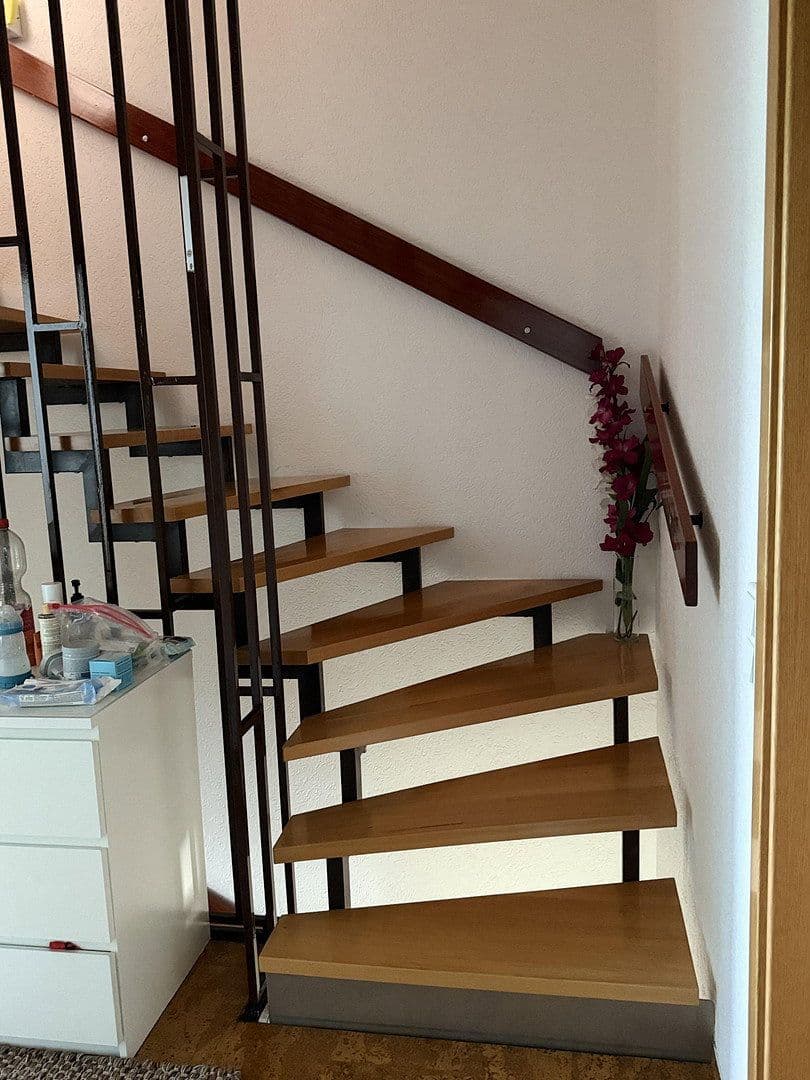 Prenájom domu 140 m², pozemok 218 m², Ratingen, Severné Porýnie - Westfálsko Prenájom domu 140 m², pozemok 218 m², Ratingen, Severné Porýnie - Westfálsko