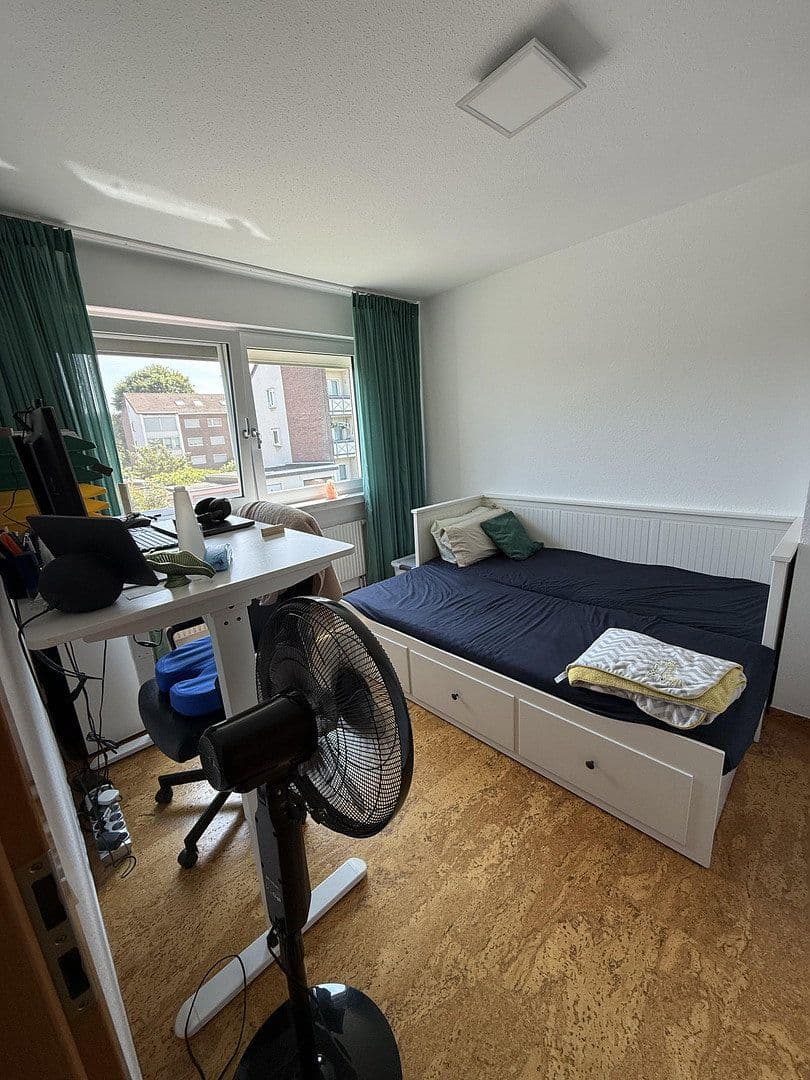 Prenájom domu 140 m², pozemok 218 m², Ratingen, Severné Porýnie - Westfálsko Prenájom domu 140 m², pozemok 218 m², Ratingen, Severné Porýnie - Westfálsko