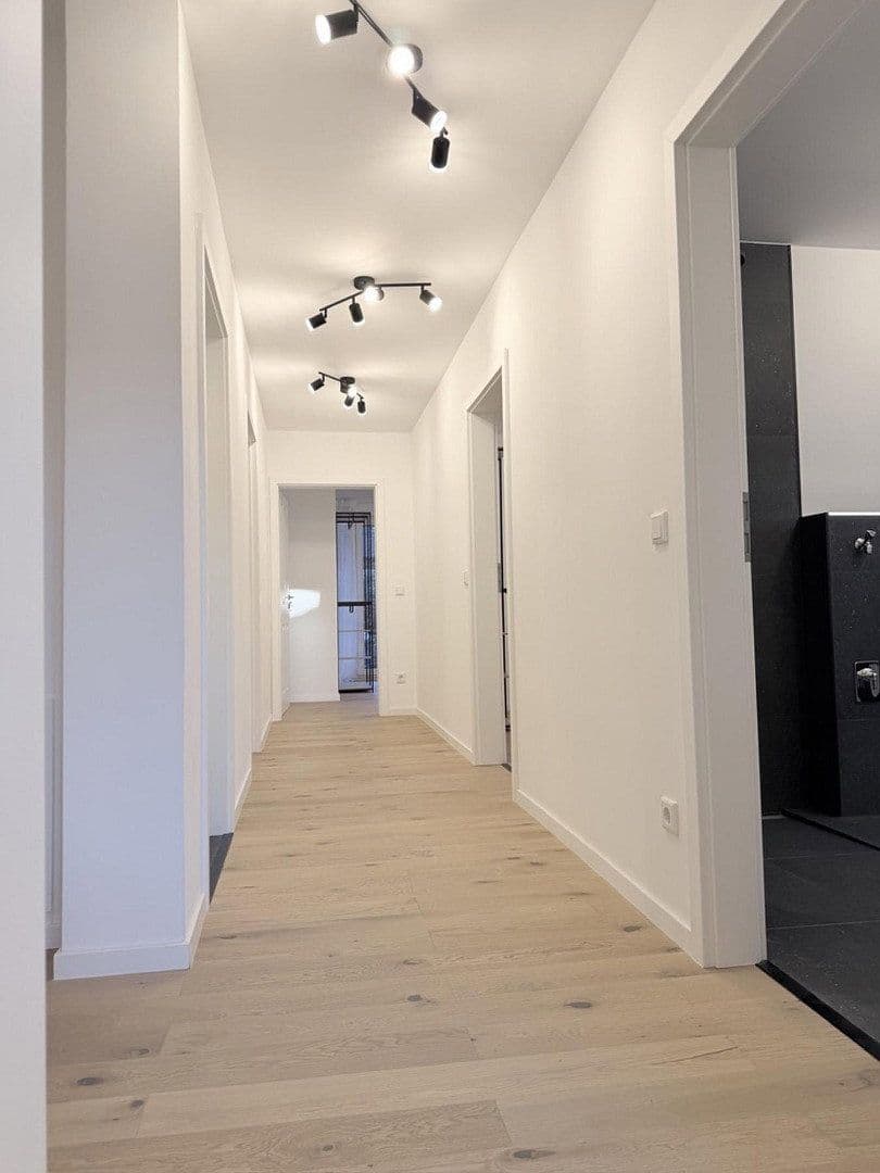 Predaj bytu 4-izbový 125 m², Nürnberg, Bavorsko Predaj bytu 4-izbový 125 m², Nürnberg, Bavorsko