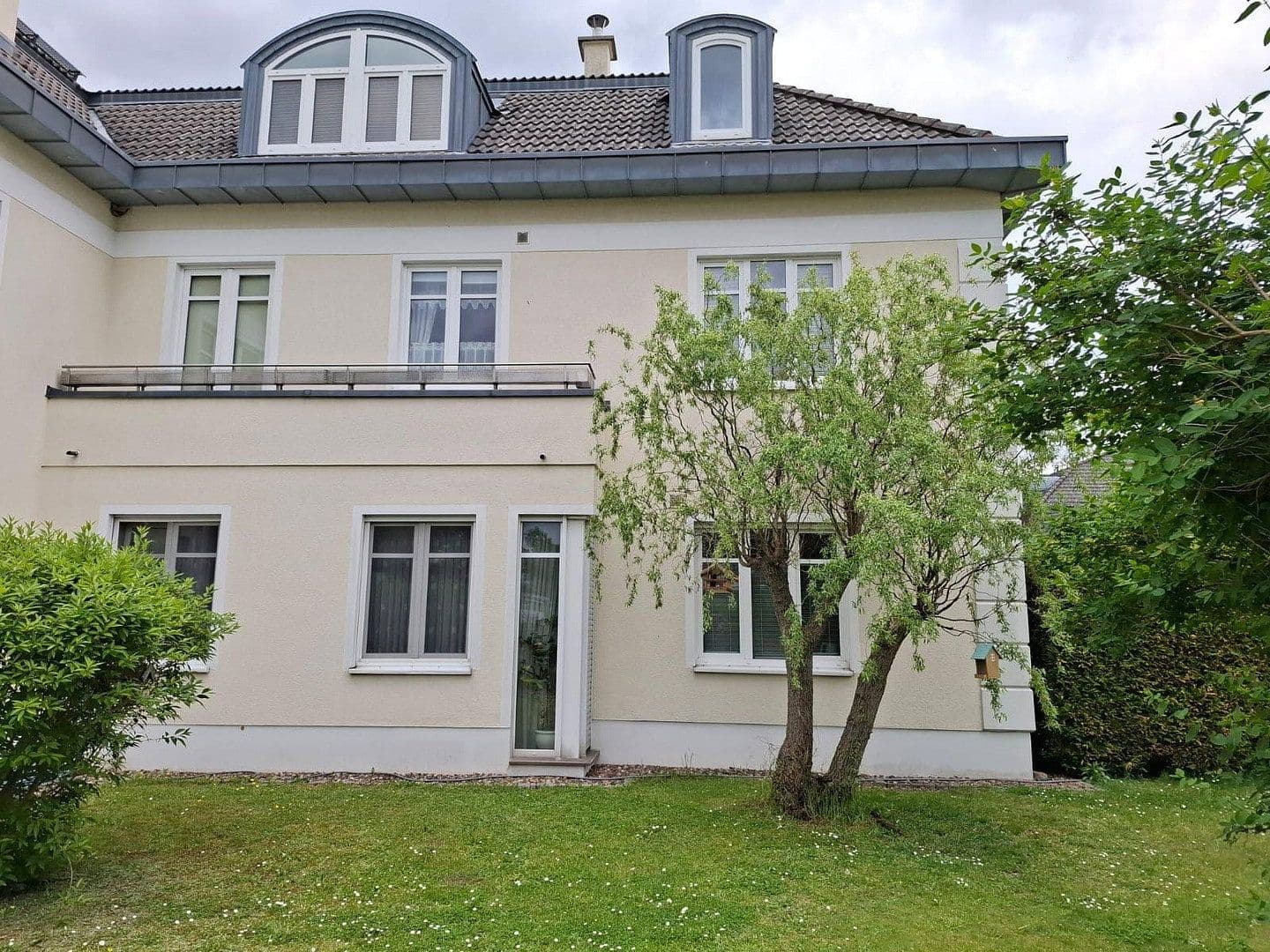 Predaj bytu 4-izbový 145 m², Hohen Neuendorf, Brandenbursko Predaj bytu 4-izbový 145 m², Hohen Neuendorf, Brandenbursko