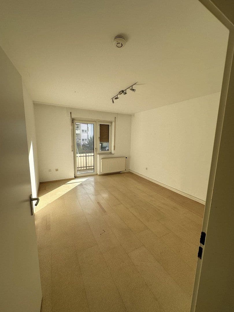 Prenájom bytu 1-izbový 41 m², Ludwigshafen am Rhein, Porýnie-Falcko Prenájom bytu 1-izbový 41 m², Ludwigshafen am Rhein, Porýnie-Falcko
