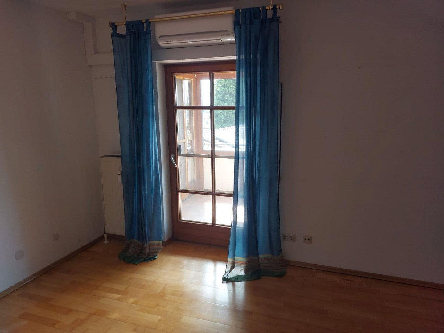 Predaj bytu 3-izbový 73 m², Ruhstorf a.d.Rott, Bavorsko Predaj bytu 3-izbový 73 m², Ruhstorf a.d.Rott, Bavorsko