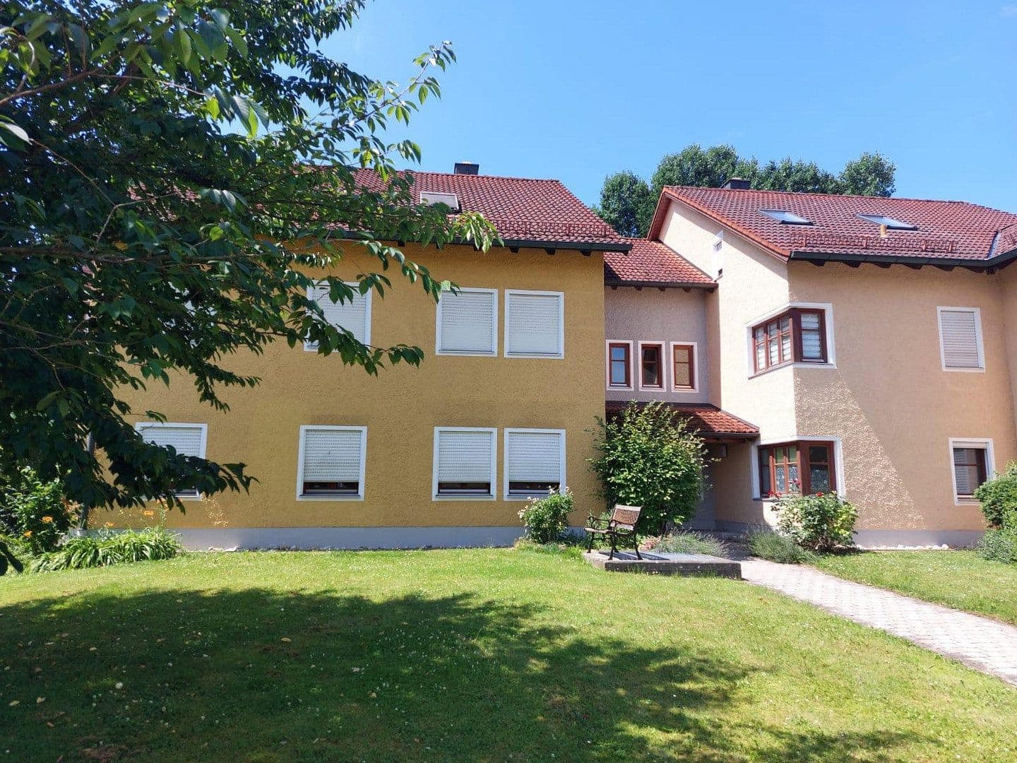Predaj bytu 3-izbový 73 m², Ruhstorf a.d.Rott, Bavorsko Predaj bytu 3-izbový 73 m², Ruhstorf a.d.Rott, Bavorsko