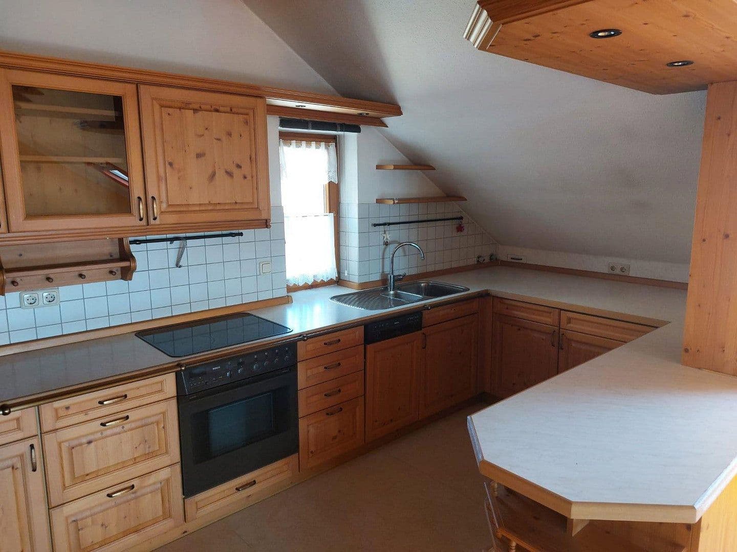 Predaj bytu 3-izbový 73 m², Ruhstorf a.d.Rott, Bavorsko Predaj bytu 3-izbový 73 m², Ruhstorf a.d.Rott, Bavorsko