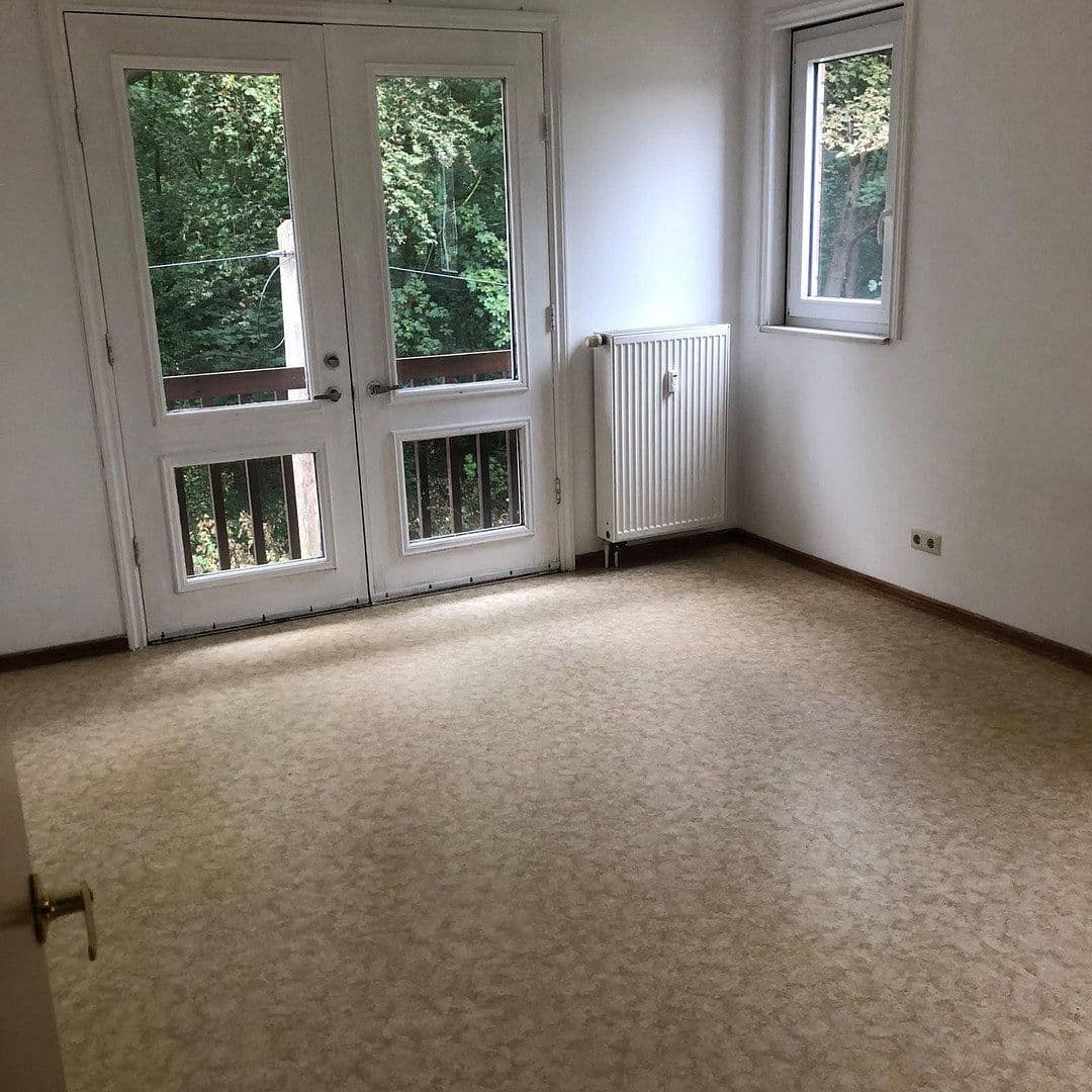 Prenájom bytu 4-izbový 90 m², Schmerwitz 15, Wiesenburg/Mark, Brandenbursko Prenájom bytu 4-izbový 90 m², Schmerwitz 15, Wiesenburg/Mark, Brandenbursko