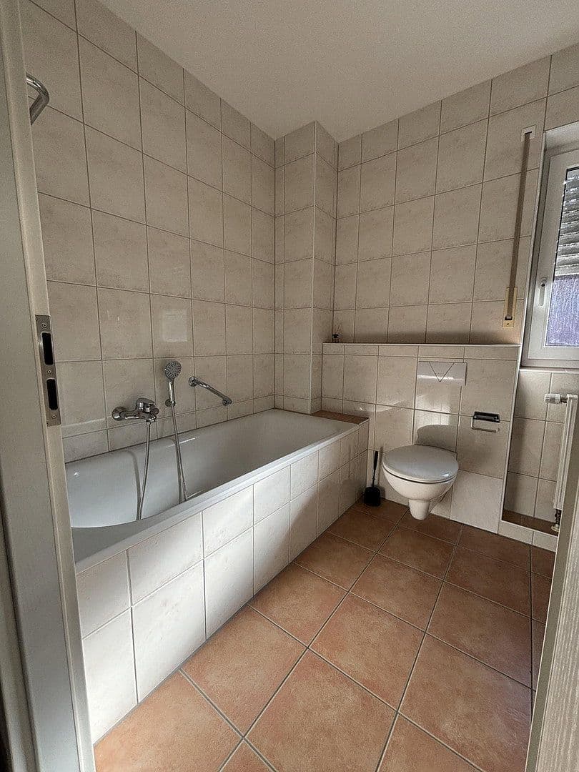Predaj domu 121 m², pozemok 324 m², Sandstrasse 62, Frechen, Severné Porýnie - Westfálsko Predaj domu 121 m², pozemok 324 m², Sandstrasse 62, Frechen, Severné Porýnie - Westfálsko