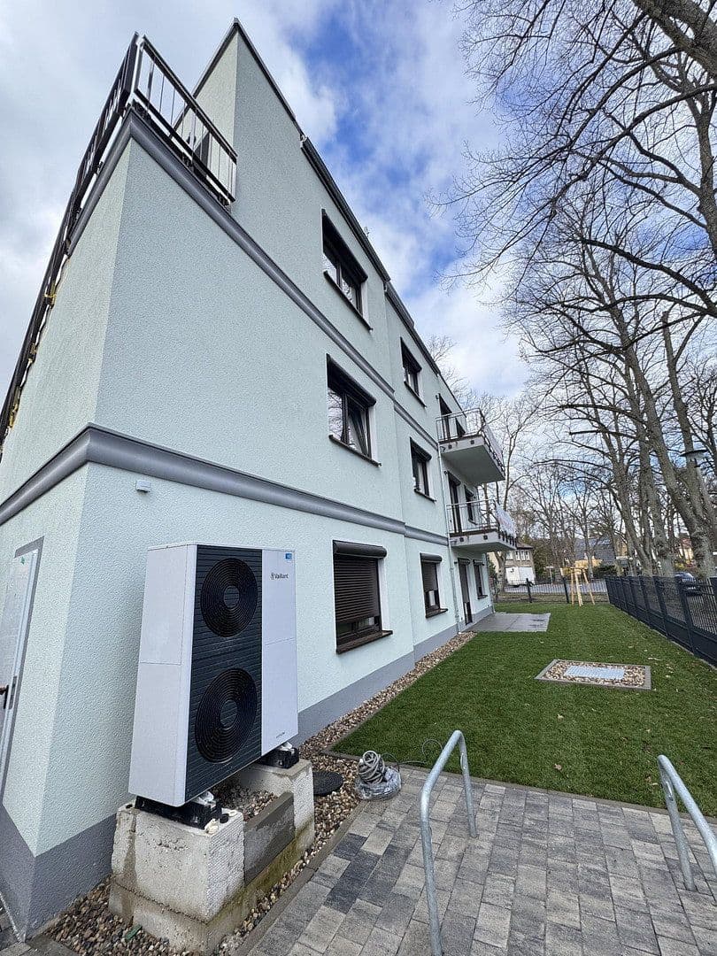 Predaj bytu 3-izbový 96 m², Kanalstraße 1a, Berlin, Berlín Predaj bytu 3-izbový 96 m², Kanalstraße 1a, Berlin, Berlín