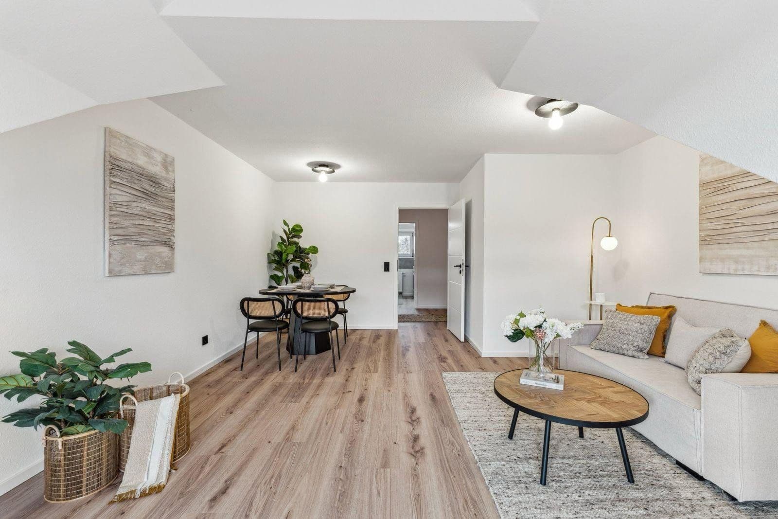 Predaj bytu 3-izbový 70 m², Jever, Dolné Sasko Predaj bytu 3-izbový 70 m², Jever, Dolné Sasko