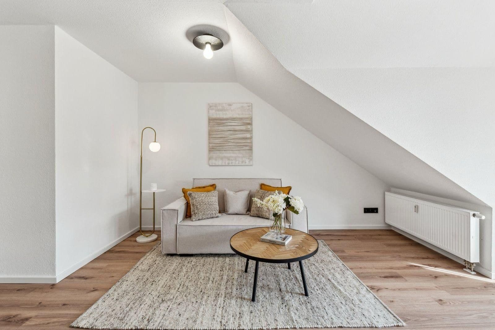 Predaj bytu 3-izbový 70 m², Jever, Dolné Sasko Predaj bytu 3-izbový 70 m², Jever, Dolné Sasko
