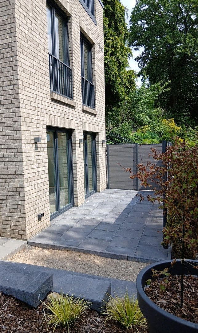 Prenájom bytu 2-izbový 75 m², Hamburg, Hamburg Prenájom bytu 2-izbový 75 m², Hamburg, Hamburg