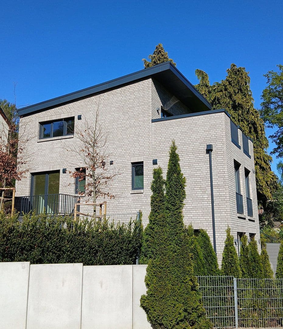 Prenájom bytu 2-izbový 75 m², Hamburg, Hamburg Prenájom bytu 2-izbový 75 m², Hamburg, Hamburg
