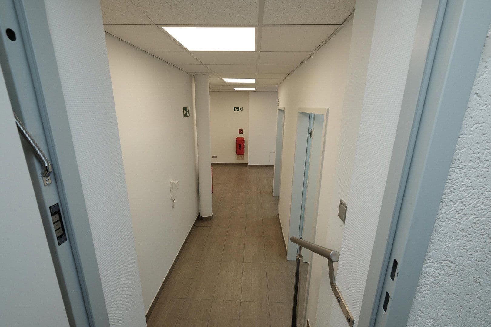 Prenájom kancelárie 112 m², Dortmund, Severné Porýnie - Westfálsko Prenájom kancelárie 112 m², Dortmund, Severné Porýnie - Westfálsko
