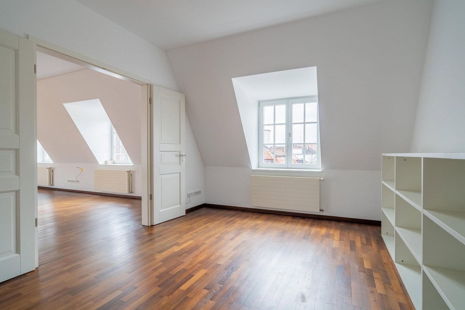 Predaj bytu 4-izbový 135 m², München, Bavorsko Predaj bytu 4-izbový 135 m², München, Bavorsko