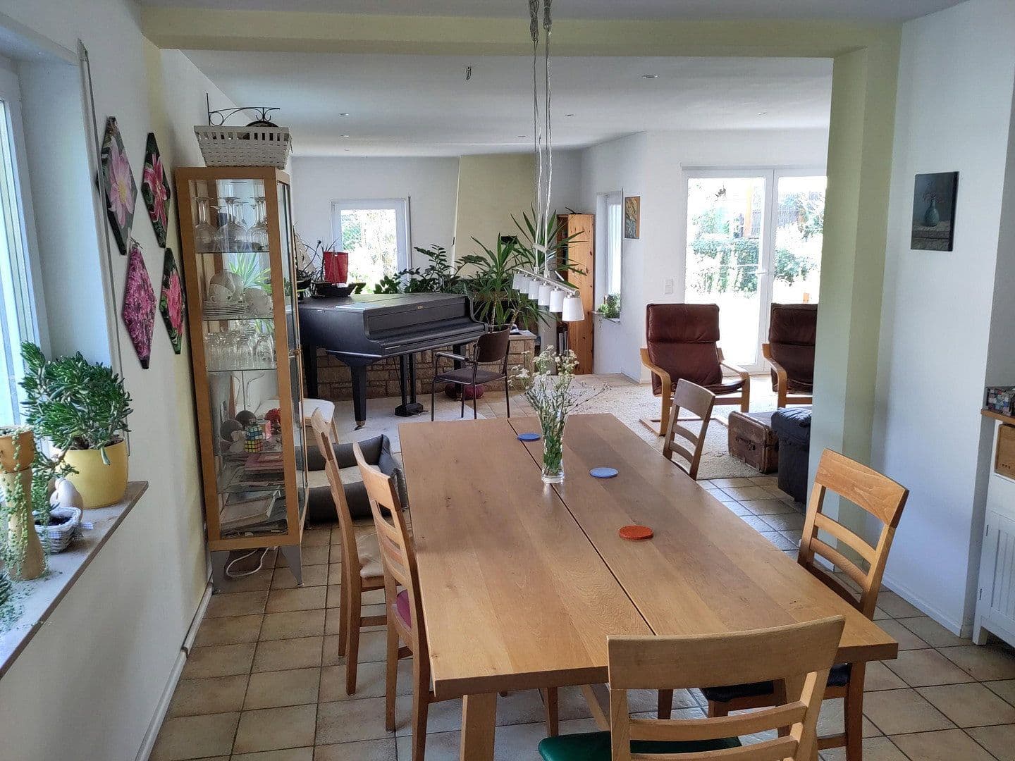 Predaj domu 270 m², pozemok 525 m², St. Leon-Rot, Bádensko-Wurttembersko Predaj domu 270 m², pozemok 525 m², St. Leon-Rot, Bádensko-Wurttembersko