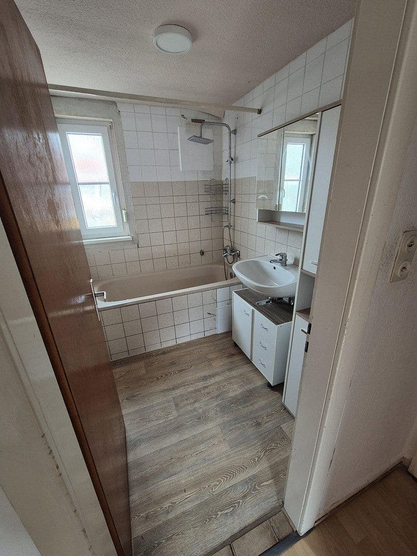 Prenájom domu 92 m², pozemok 91 m², Sinntal, Hesensko Prenájom domu 92 m², pozemok 91 m², Sinntal, Hesensko